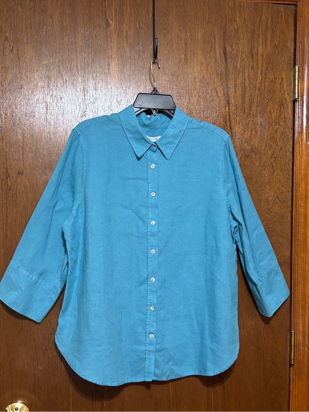Chico's Size 2 (12) Cool Water Button-Up Collared Shirt NWT. Linen. Resort cool